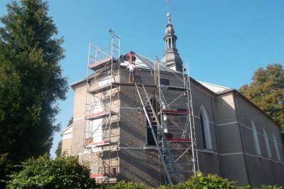 Zdjęcia z koncowej części remontu dachu kościoła-5
